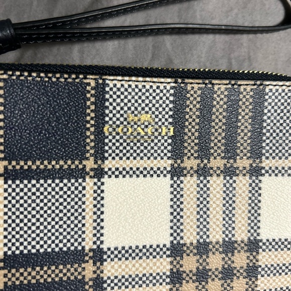 Coach Corner Zip Wristlet in Navy Garden Plaid Print - Picture 2 of 5